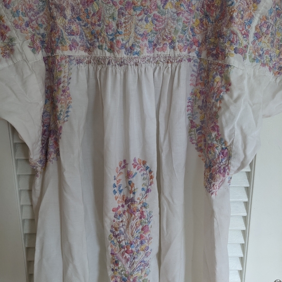 Vintage embroidered maxi dress - Picture 3 of 6